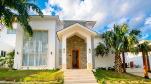 Luxury 4BR Villa Puerto Plata Private Pool & Resort Access