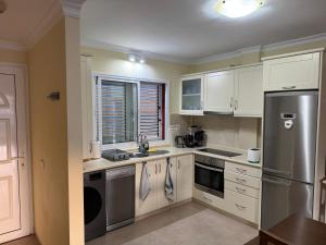 Apartment with view, wifi and pool in Arguineguin