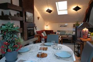 Maison chaleureuse, au calme, 5mn Chaine des Puys