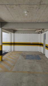 Airport subway apartment