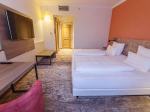 Atomis Hotel Munich Airport by Mercure