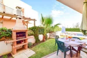 Vila Alfarrobeira by MTPhomes