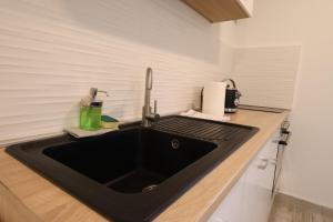 Cozy Ground Floor Condo