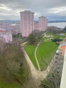 Piso con tres habitaciones en Ferrol