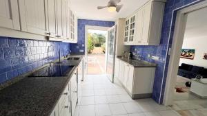 Private Villa Pool Perfect Calahonda Getaway - Pass the Keys