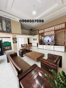 HADANS HOMESTAY New Life Tower