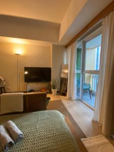 Cozy Studio at Venice Grand Canal Near BGC & NAIA