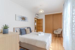 #368 T2 Apartment Sea View & Terrace Albufeira