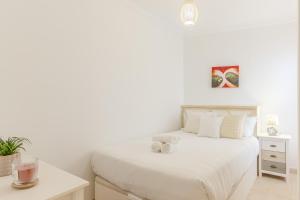 #368 T2 Apartment Sea View & Terrace Albufeira