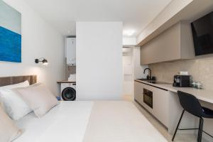 Art Corner - Boutique Artists Apartment