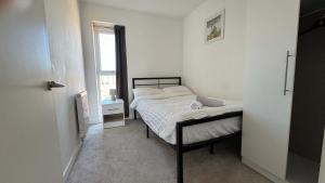 Joyful Management - A Mordern Semi-Detached House with 3 bedroom