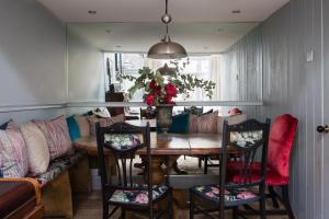 Entire Self - Contained Studio near Central London