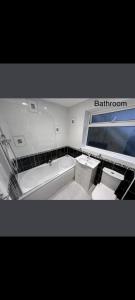 Cosy Small Double Room in Quiet Shared House