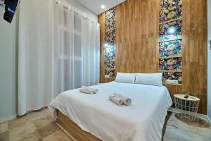 Estrella Súper Nova by Invalencia