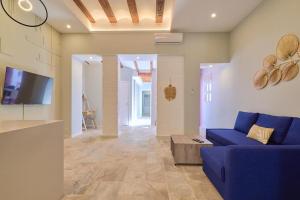 Estrella Súper Nova by Invalencia