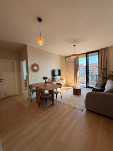 Sunny Sea View in Heart of Vlora