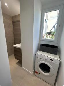 28 LOUISE - Beachfront apartment with beach and tennis access