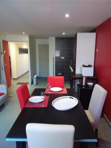 Les Logis des Vignobles Sainte Emilion en Duplex n 1 avec terrasse