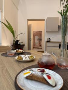 Dimidium Suites