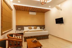 Cradle of Banasura Wayanad Premium Pool Resort