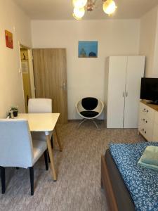 Peaceful apartment - centre in 10 min