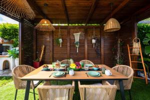 Antonakis Villa Secret Pool & Hot Tub Hideaway