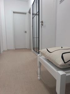 Boutique apartment family 9