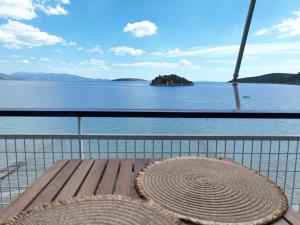 Captains Tolo Sea View 2