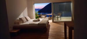 Magical Sea View Suite