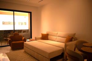 Modern 2BR with Pool & Gym -Near la Marsa - Tunis