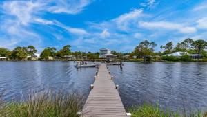 St Thomas Square 1210C