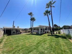 Casa Manos, about 1 minute from Sea!