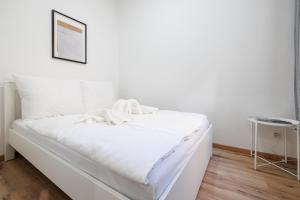 Hostel Belvedere - Central & Renovated