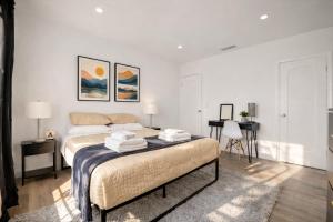 Charming Pasadena Home 2BR, Yard & Fast Wi-Fi