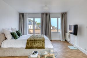 Sea view House with Terrasse in Veules Les Roses