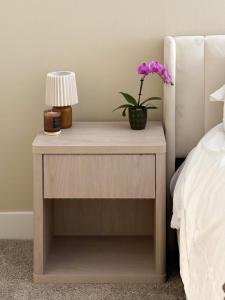 1-Bedroom Apartment Near Marina del Rey & Venice Beach with Pool, Gym & Free Parking