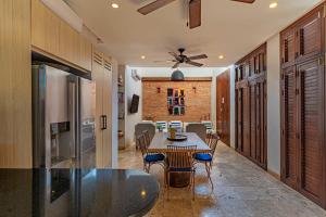 Dream Villa with Pool & Jacuzzi in Ciudad Amurallada