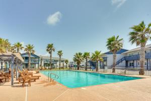 Sea-King Sol Ocean-View Condo in Port Aransas!