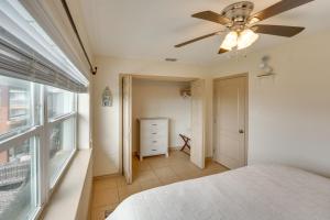 Sea-King Sol Ocean-View Condo in Port Aransas!