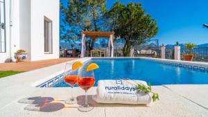 Villa María Sayalonga by Ruralidays