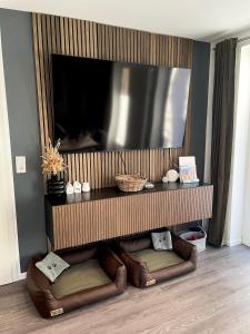 Hafenglück - moderne Ferienwohnung direkt am Hafen in Carolinensiel