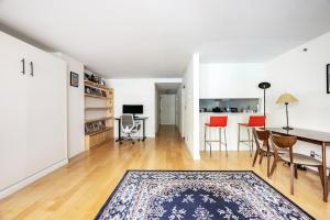 Nob Hill Square Sanctuary, pool, gym, doorman - STUDIO SUITE