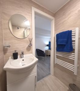 I - Stylish Double Room City Centre Sheffield