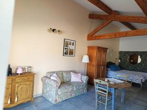 Grand studio et jacuzzi extérieur