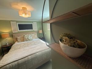 Parkside Family Apartment at Horner Park