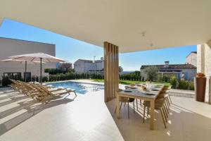 Design Villa Emily near Rovinj - by Istrabook