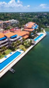 Peaceful Apartment in Paradise