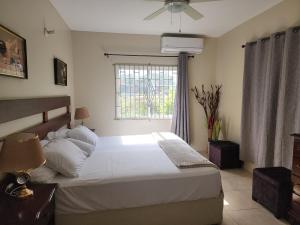 Cozy 3-bedroom house with gazebo for relaxation