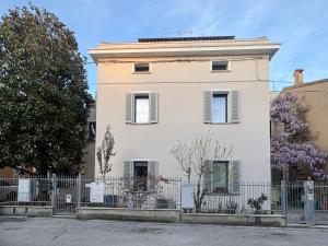 B&B Glicine
