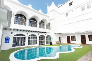 Hotel H4 El Paraíso